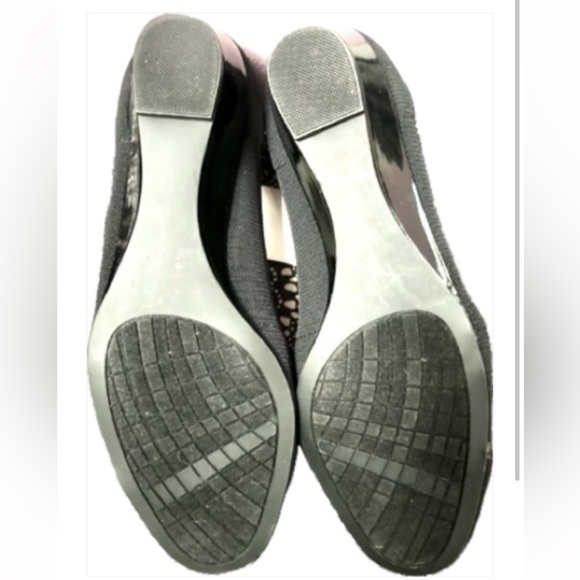 BASIC EDITION earlena women’s dress/casual shoes  2in wedge black size 5 NWT - Picture 5 of 12